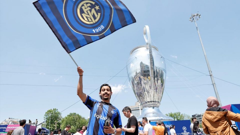 Inter ve Manchester City taraftarları İstanbul’u gezdi